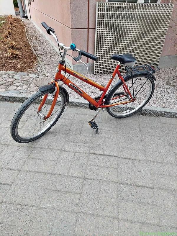 Naisten bike