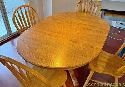 Free ad: Oak table and chairs in Vancouver. Oak table and chairs in Vancouver