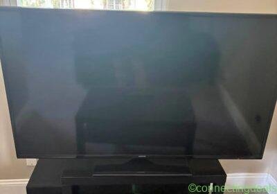 Free ad: Old flat tv in New York. Old flat tv in New York