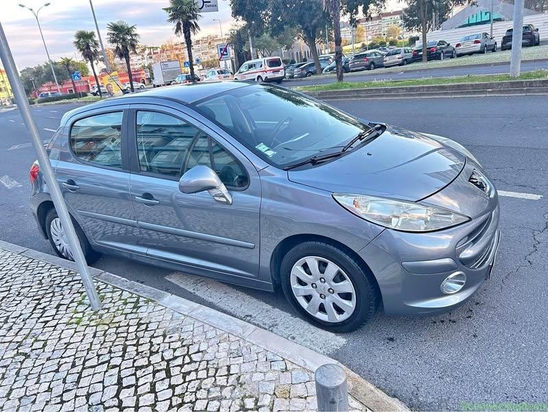 Peugeot 207