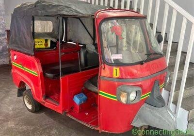 Piaggio Ape Vintage Tuk Tuk in Johannesburg