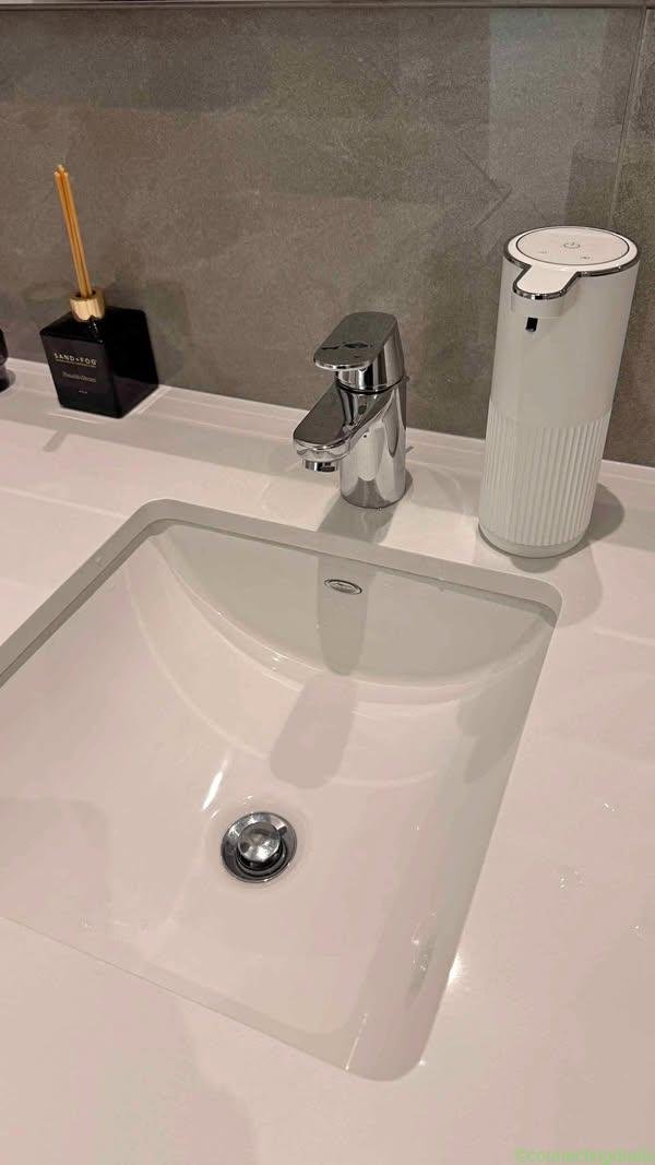 Plumber on…
