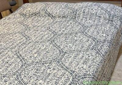 Queen size bed with mattress in Mumbai