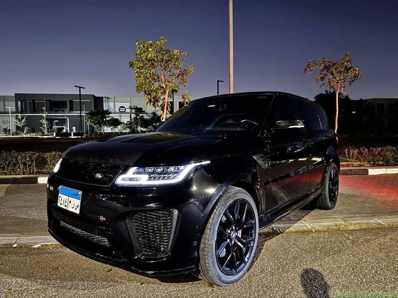 Range Rover SVR 2022