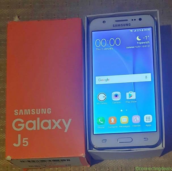 Samsung Galaxy J5 16GB memory