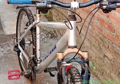 Free ad: Sepeda jadoel Komuter bike Full Alloy, ukuran 26 in Surabaya. Sepeda jadoel Komuter bike Full Alloy, ukuran 26 in Surabaya