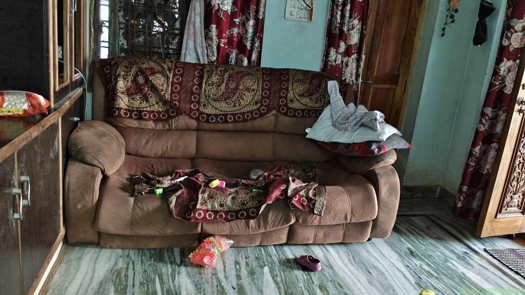 Sofa set