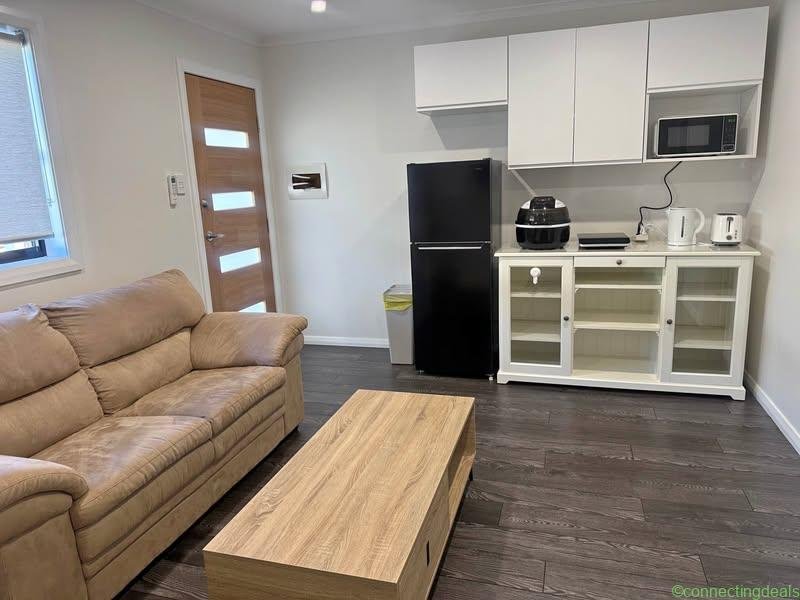 Studio for rent in South Penrith/400$ per week