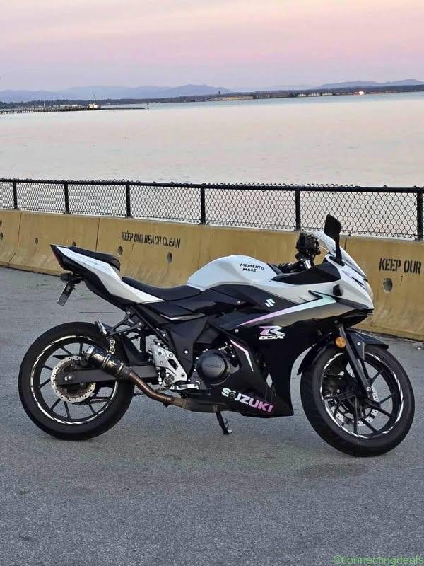 Suzuki GSX R