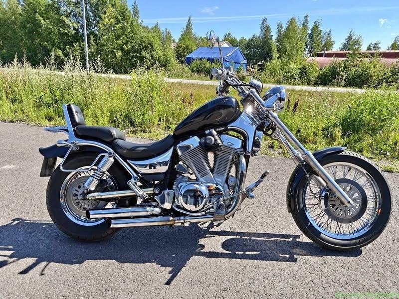 Suzuki Intruder 1400