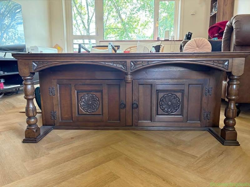 Vintage wooden bench