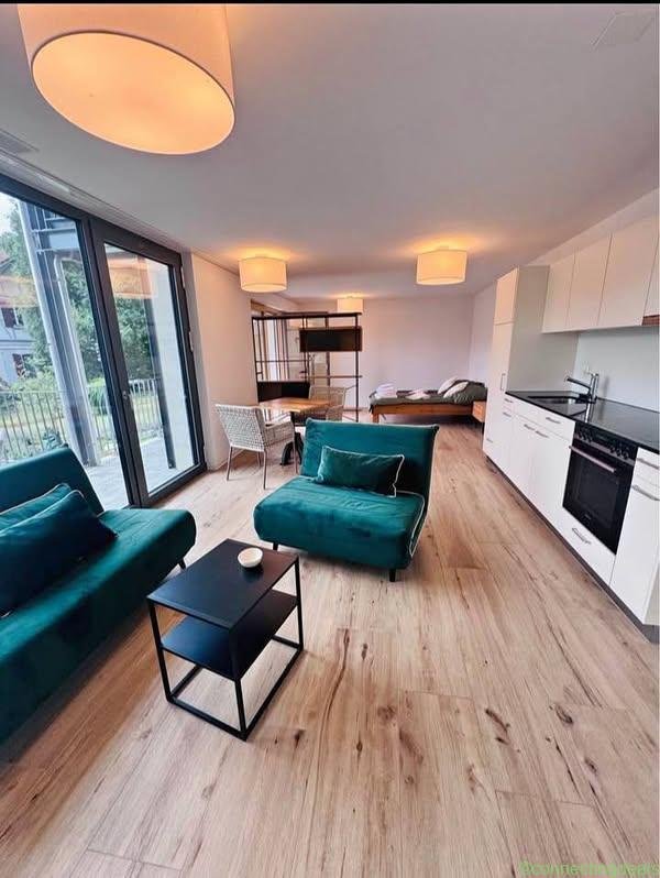 Volledig gerenoveerd studio-appartement te huur