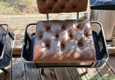Free ad: 1 banquette et 2 fauteuils in Marseille. 1 banquette et 2 fauteuils in Marseille