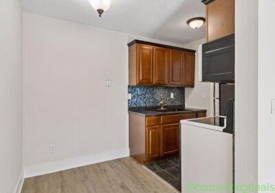 Free ad: 1 Bed 1 Bath Apartment in Minneapolis. 1 Bed 1 Bath Apartment in Minneapolis