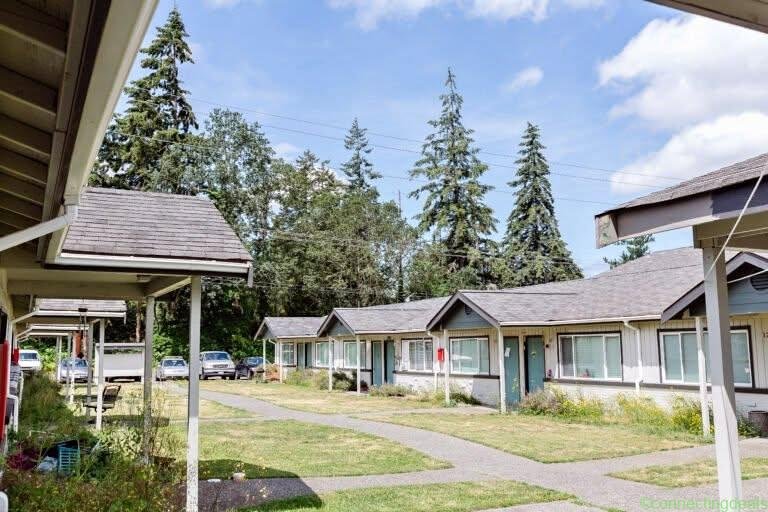1 Bed 1 Bath Apartment