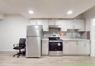 1 Bed 1 Bath - House in Edmonton