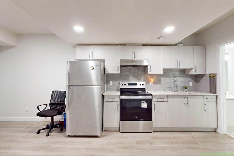 1 Bed 1 Bath – House