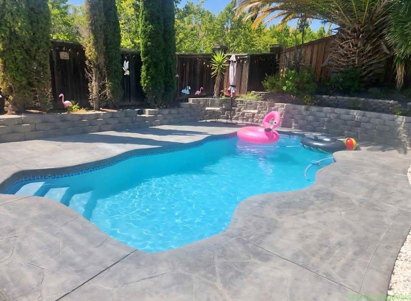1 Bed 1 Bath – House