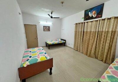 1 Bed 1 Bath - House in Vadodara