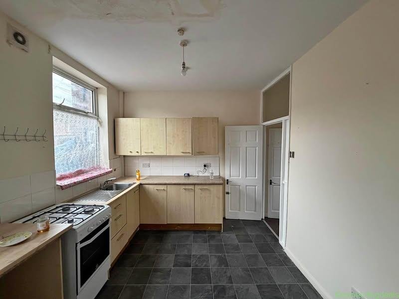 1 bed 1 bathroom – Flat