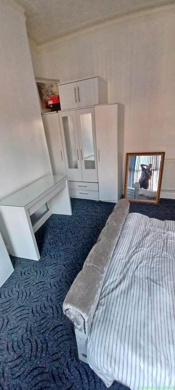 1 bed 2 bathrooms – House