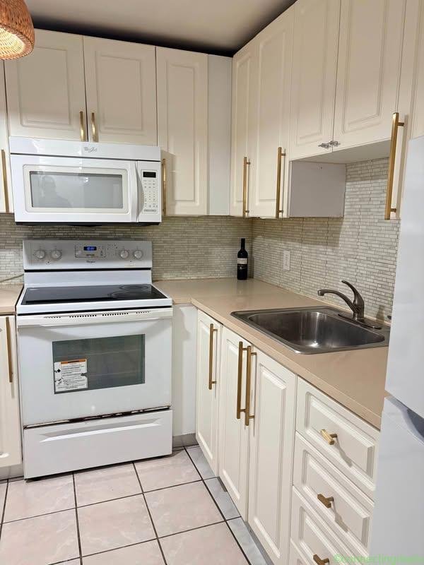 1 Bed 2 Baths – Apartment
