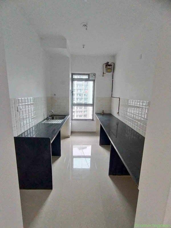 1 Bed 2 Baths – Apartment