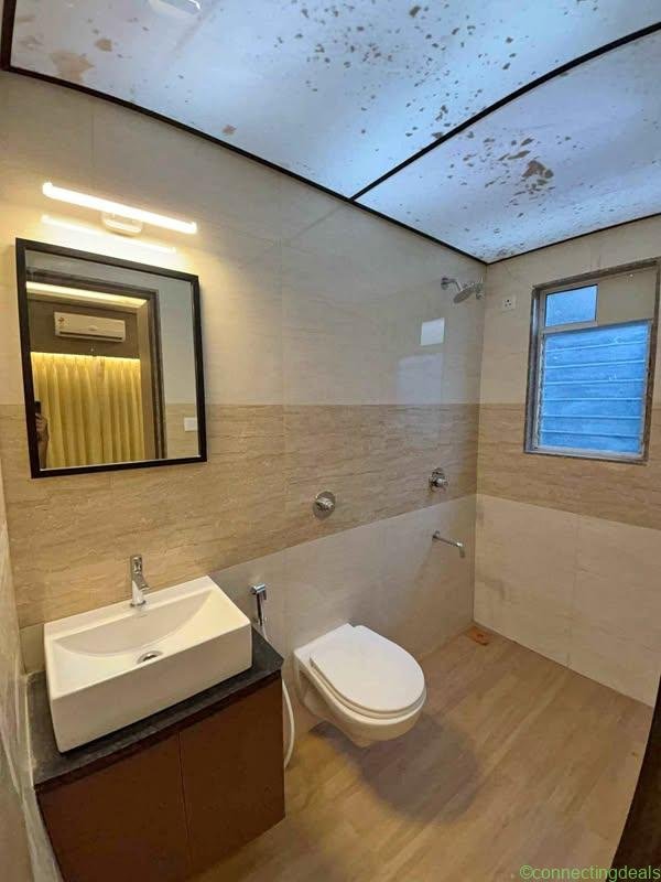 1 Bed 2 Baths – Apartment
