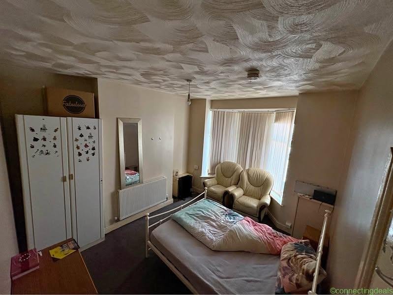 1 dormitor 1 baie – Casă