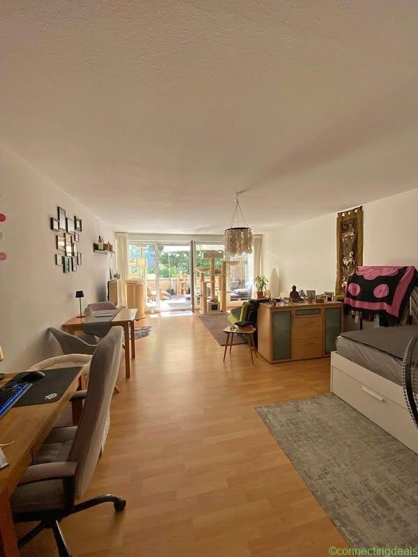 1 Schlafzimmer 1 Badezimmer Mietwohnung