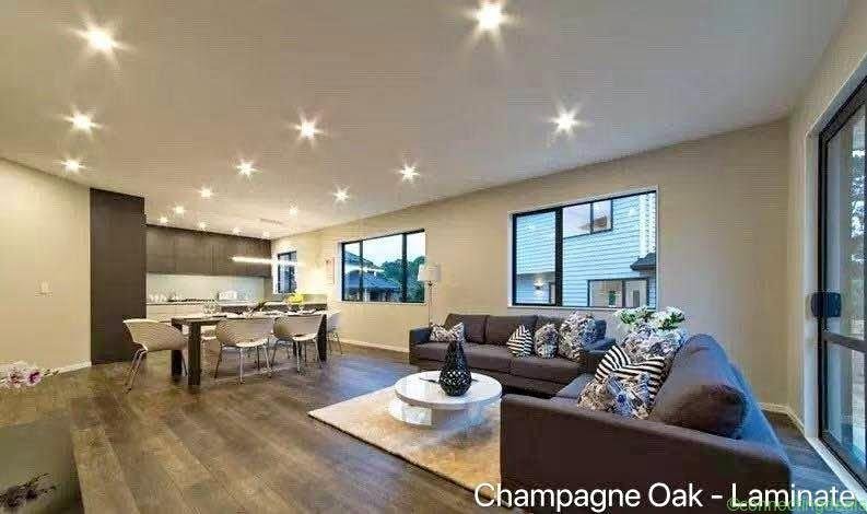 12mm AC4 Laminate Flooring Champagne Oak Clearance