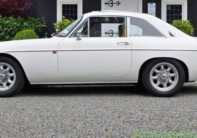 1967 Reliant Scimitar SE4 GT in Auckland