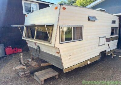 1972 travelaire **pending** in Edmonton