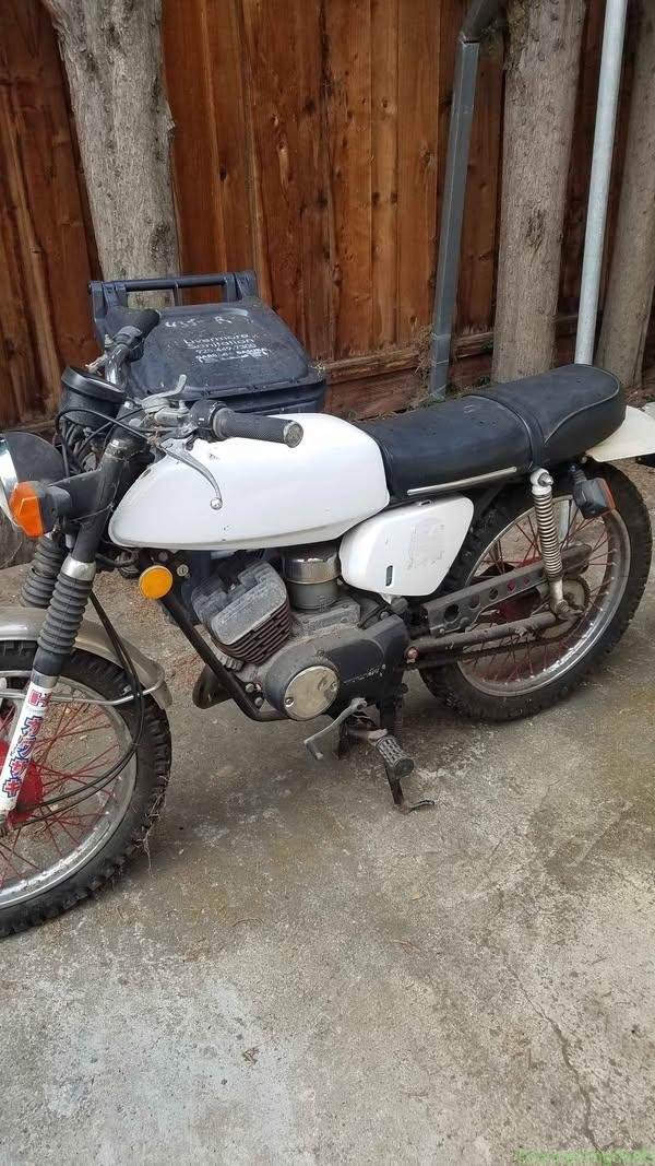 1973 Kawasaki mc-1 90cc enduro