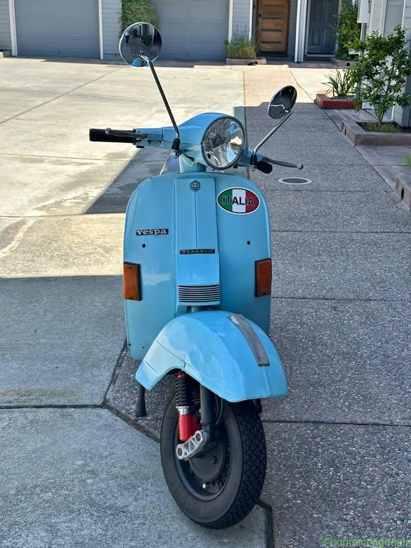1985 Vespa px 150 e
