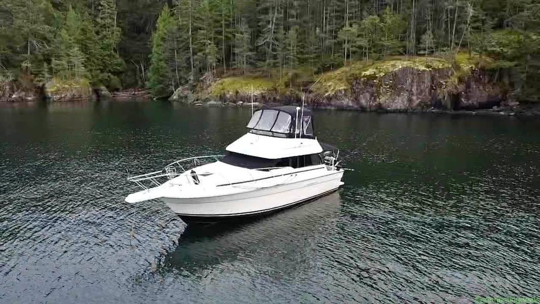 1990 Silverton 34C