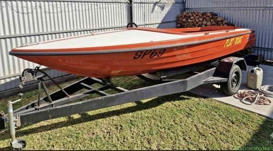 1990 Ski boat 308
