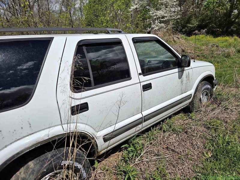 1998 Chevrolet Blazer · LS Sport Utility 4D