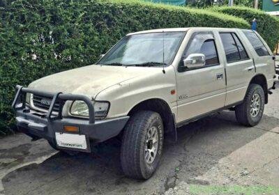 Free ad: 1998 Isuzu Vega in Bangkok. 1998 Isuzu Vega in Bangkok