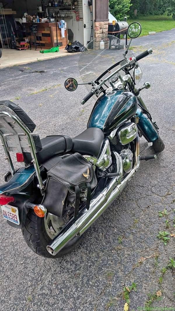 1999 Suzuki VZ800