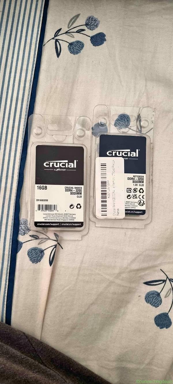 1x 16 gb RAM, 1x 8 gb RAM