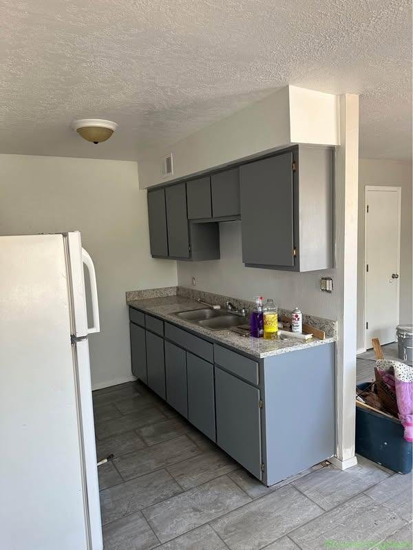 2 Beds 1 Bath – Apartment