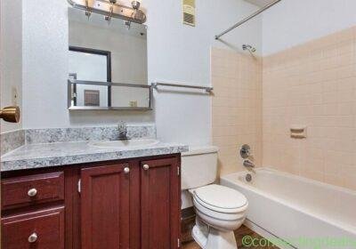 2 Beds 1 Bath Apartment in Anchorage