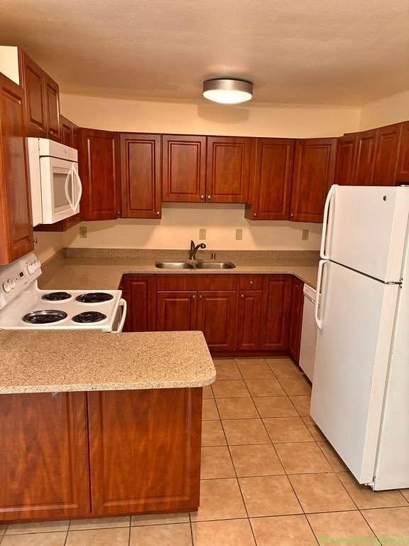 2 Beds 1 Bath Apartment