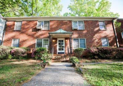 2 Beds 1 Bath - Apartment in Charlotte