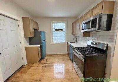 Free ad: 2 Beds 1 Bath - Apartment in Chicago. 2 Beds 1 Bath - Apartment in Chicago