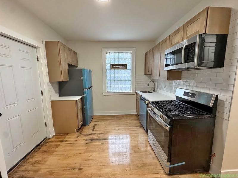 2 Beds 1 Bath – Apartment