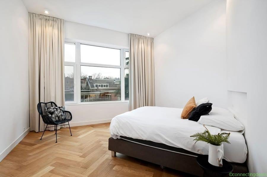 2 Beds 1 Bath Apartment/condo