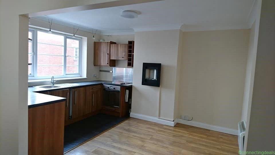2 Beds 1 Bath Apartment