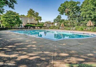 2 Beds 1 Bath Apartment in Louisville